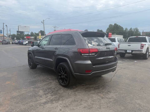 2019 Jeep Grand Cherokee Altitude