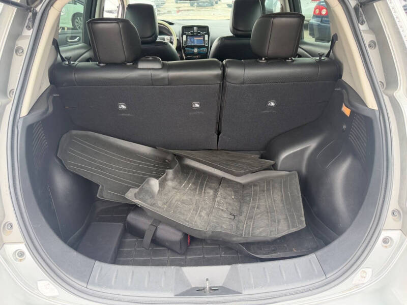 2015 Nissan LEAF SL