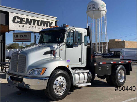 2020 Kenworth T270