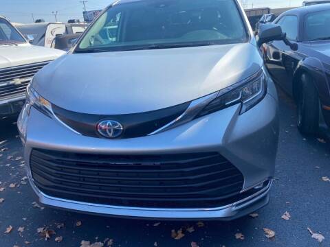 2022 Toyota Sienna for sale at Z Motors in Chattanooga TN
