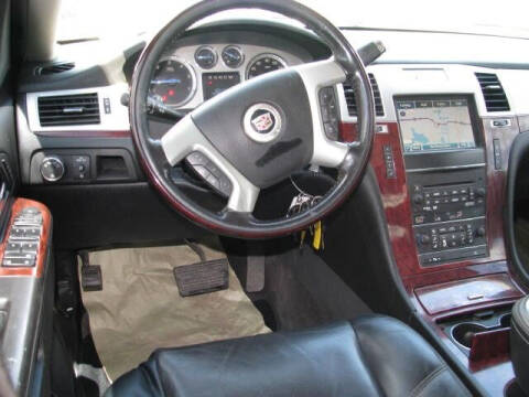 2011 Cadillac Escalade EXT Premium