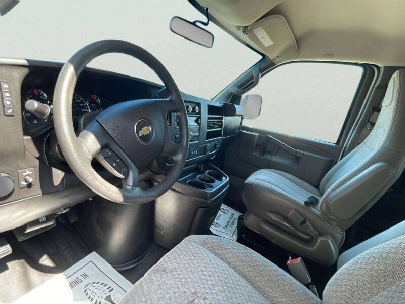 2020 Chevrolet Express 2500