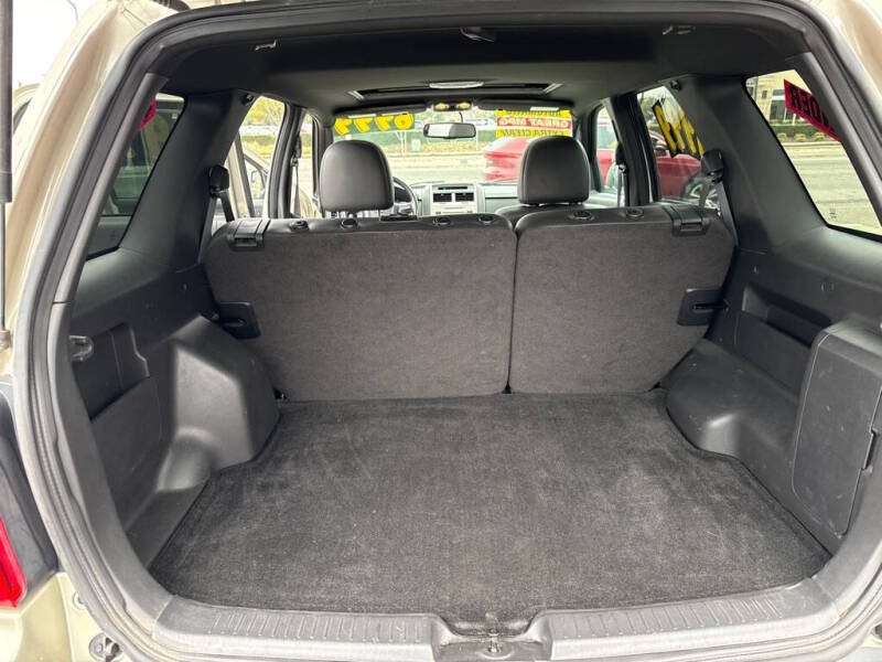 2011 Ford Escape XLT