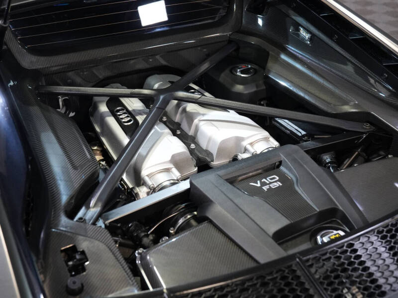 2017 Audi R8 5.2 quattro V10 Plus