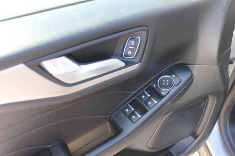 2021 Ford Escape Hybrid SEL