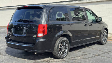 2016 Dodge Grand Caravan R/T