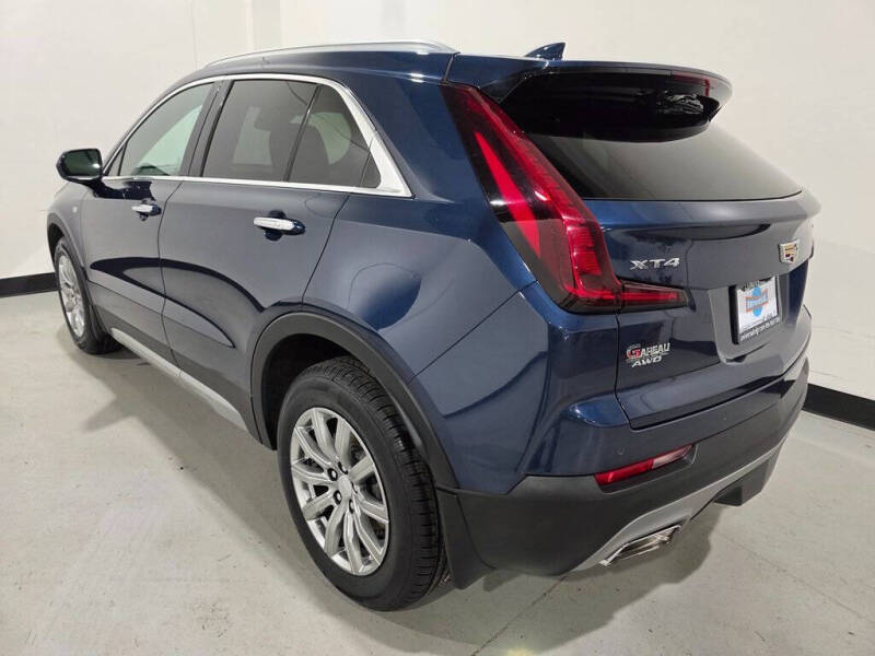 2020 Cadillac XT4 Premium Luxury