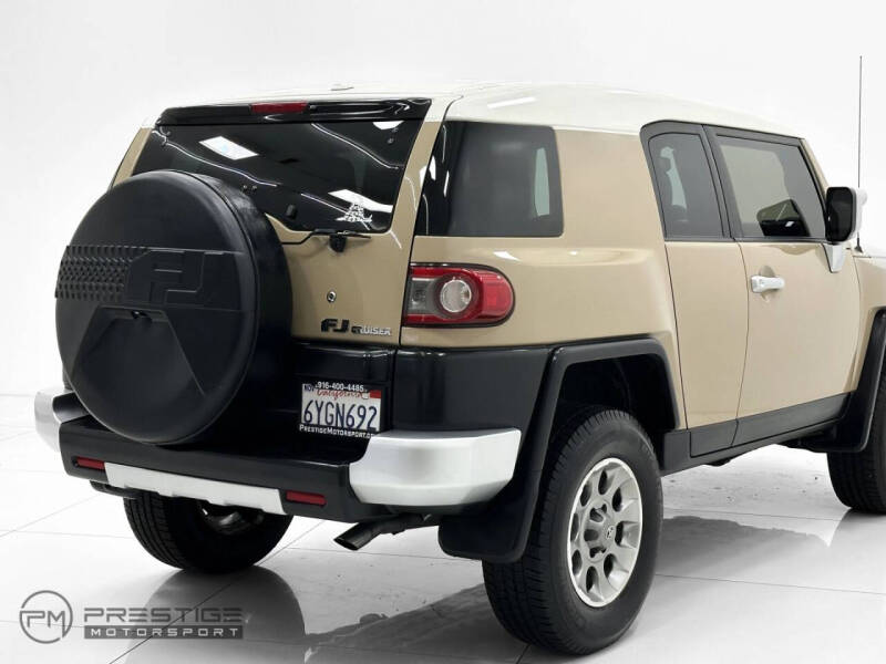 2013 Toyota FJ Cruiser