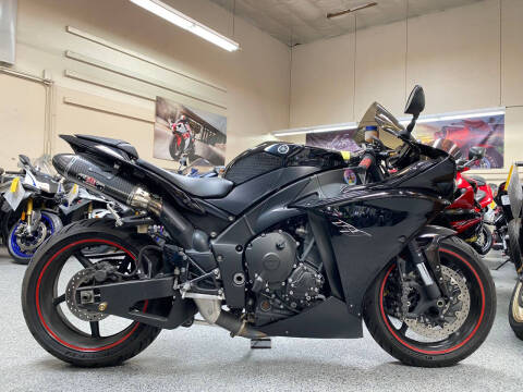 2012 Yamaha YZF-R1