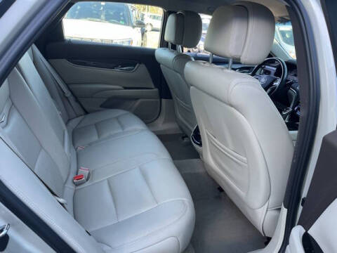 2014 Cadillac XTS Luxury Collection