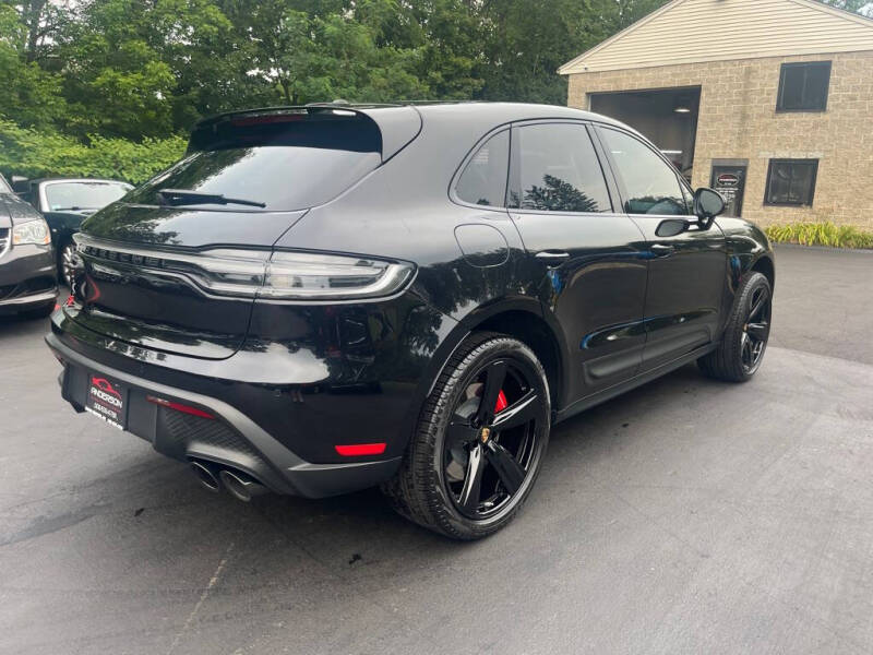 2024 Porsche Macan GTS