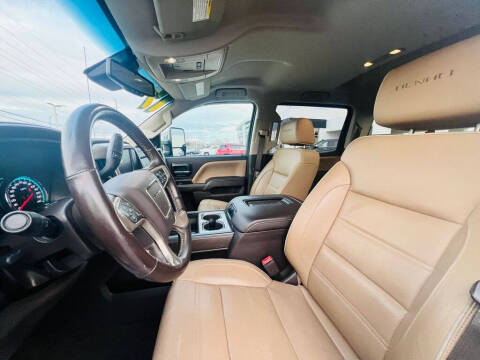 2017 GMC Sierra 2500HD Denali