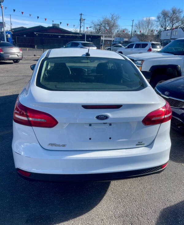 2017 Ford Focus SE