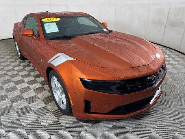 Used 2022 Chevrolet Camaro 2LT with VIN 1G1FD1RX4N0111705 for sale in Bloomington, IL