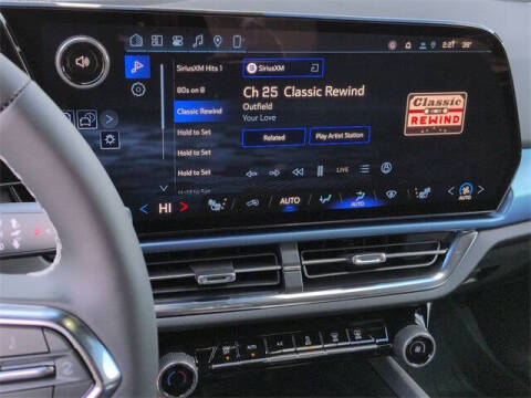 2026 Chevrolet Equinox EV LT 2