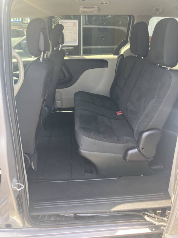 2017 Dodge Grand Caravan SE