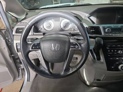2011 Honda Odyssey EX-L w/DVD