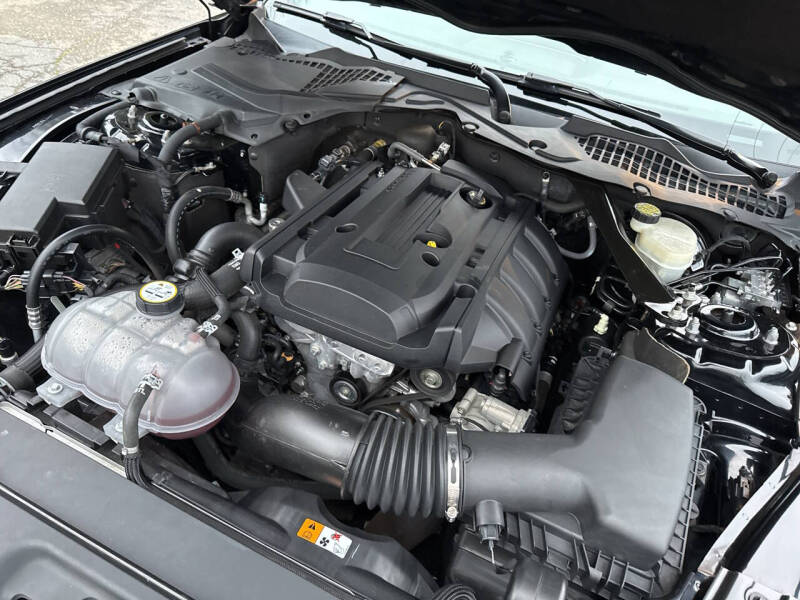 2015 Ford Mustang EcoBoost Premium