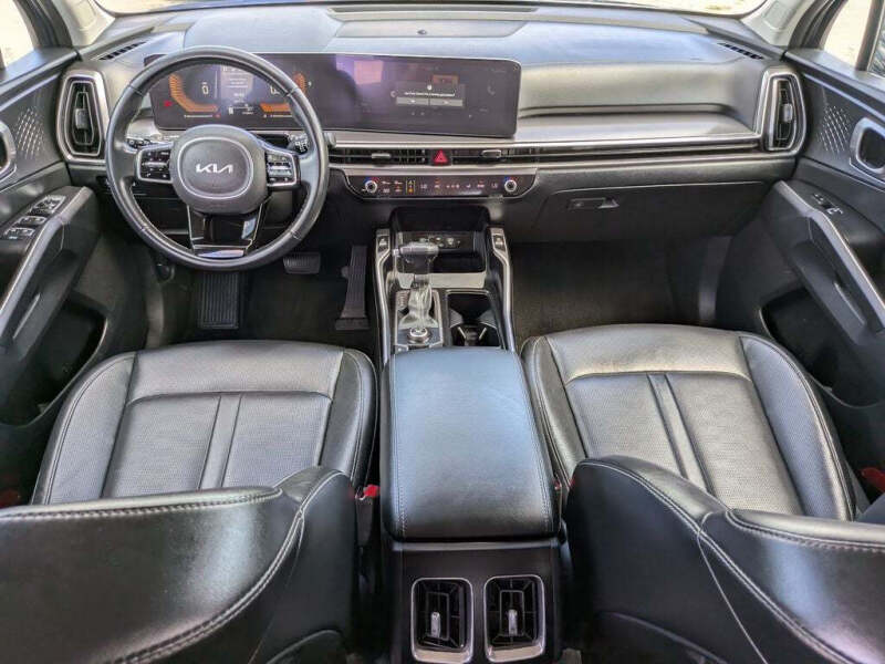 2025 Kia Sorento EX