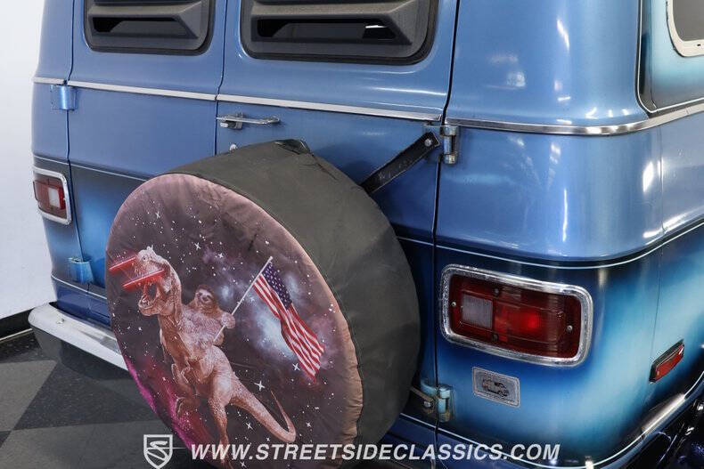 1977 Dodge D200 Pickup