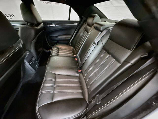 2023 Chrysler 300 S V6