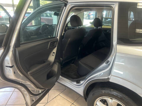 2017 Subaru Forester 2.5i