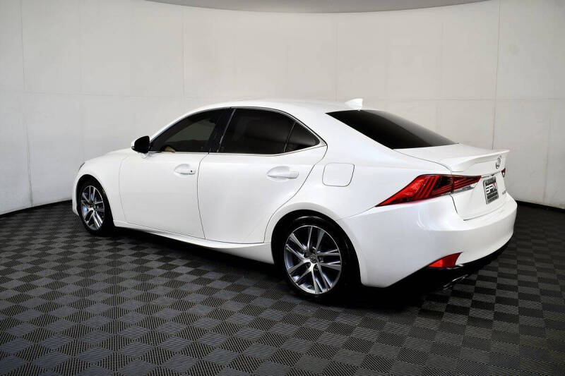 2020 Lexus IS 300