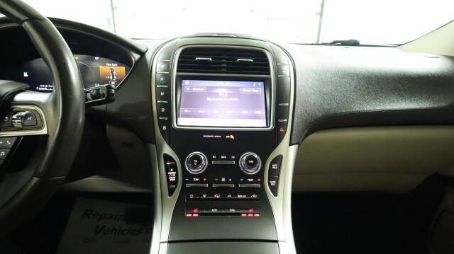 2020 Lincoln Nautilus Standard