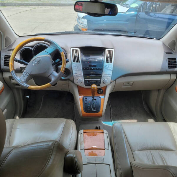 2005 Lexus RX 330