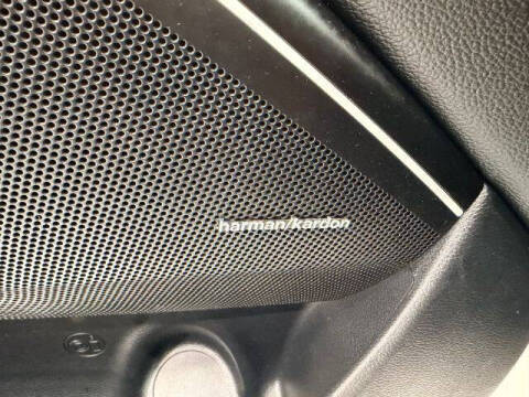 2017 Kia Cadenza Premium