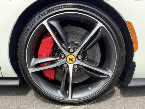 2024 Ferrari 296 GTS