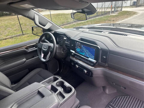 2023 GMC Sierra 1500