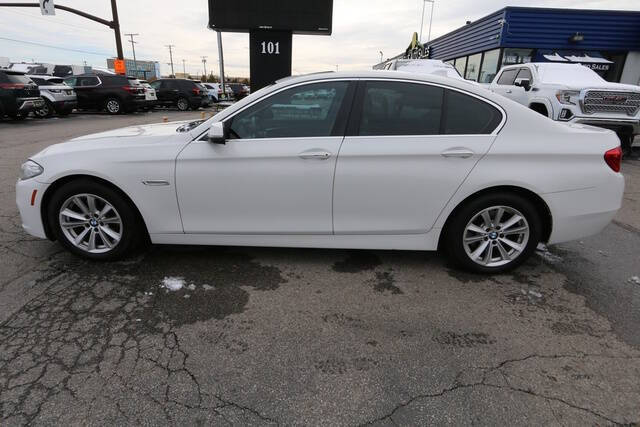 2016 BMW 5 Series 528i xDrive