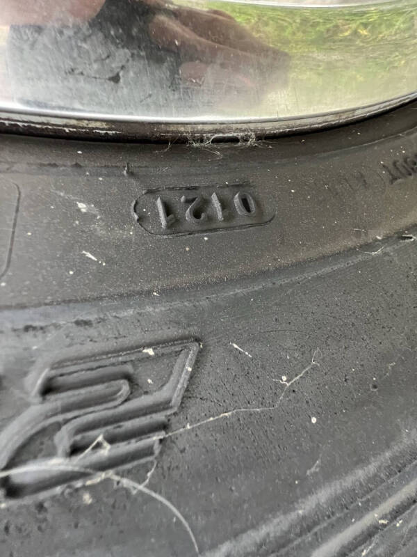 2000 Winnebago Adventurer