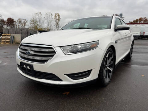 2016 Ford Taurus SEL