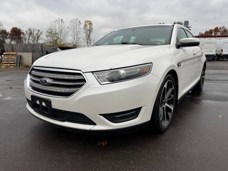 2016 Ford Taurus SEL
