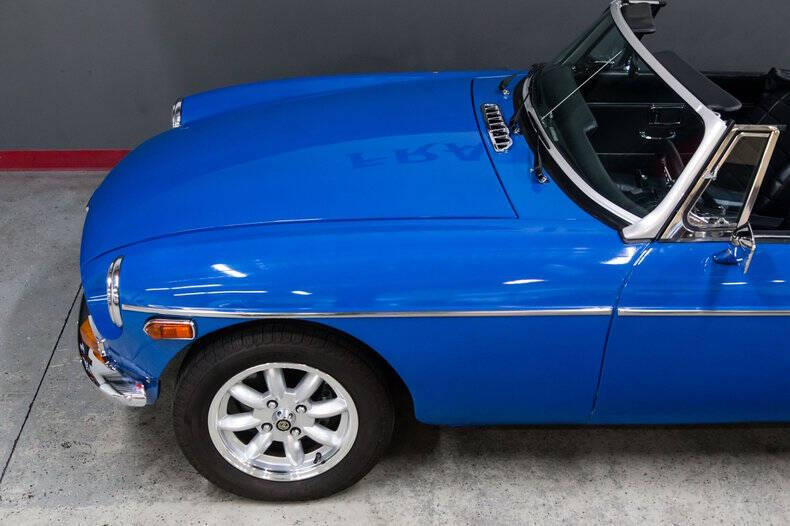 1974 MG EARLY CHROME BUMPER B