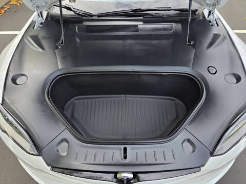 2023 Tesla Model S Standard Range