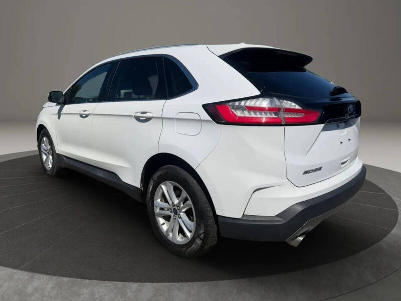 2020 Ford Edge