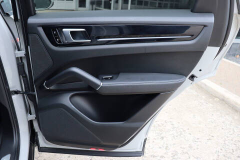 2021 Porsche Cayenne Coupe