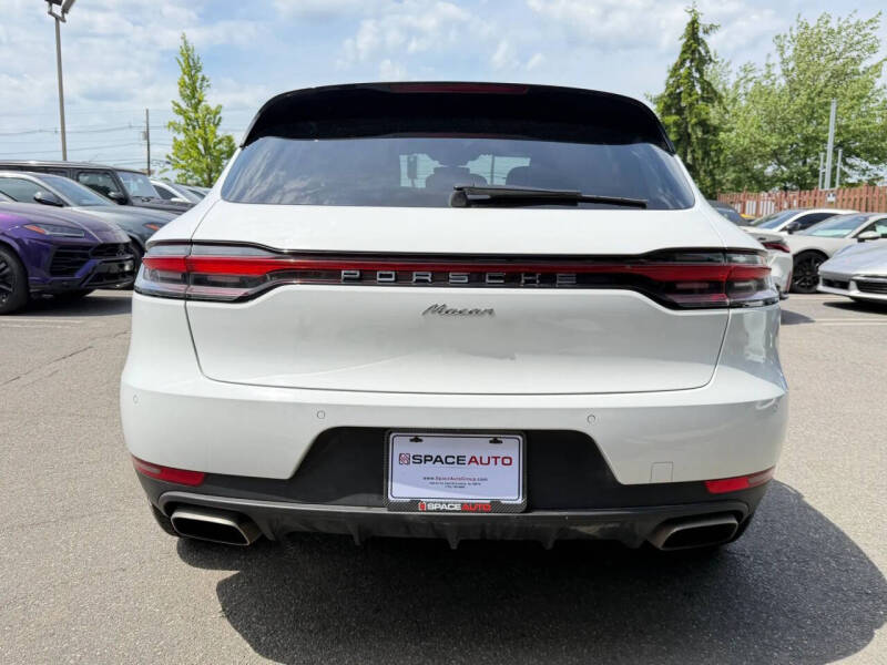 2020 Porsche Macan