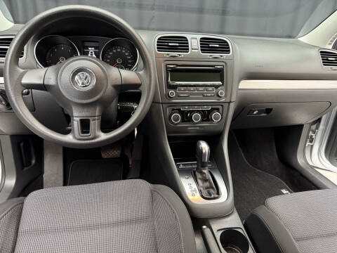 2012 Volkswagen Golf 2.5L PZEV