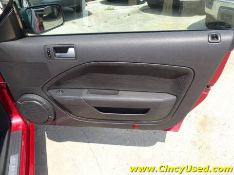 2006 Ford Mustang GT Deluxe