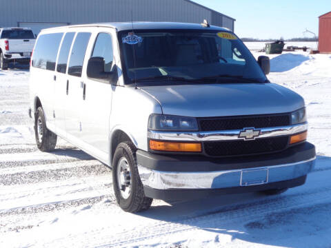 2017 Chevrolet Express LT 3500