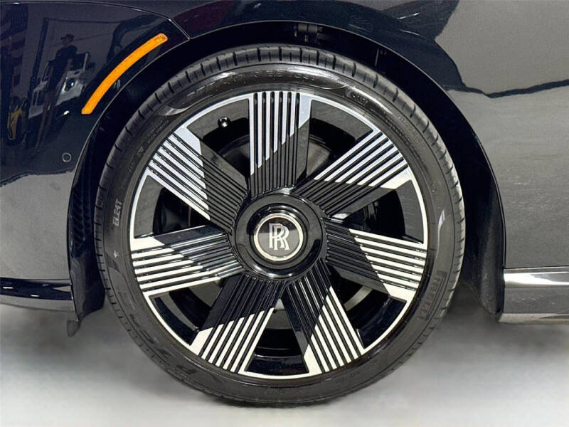 2024 Rolls-Royce Spectre