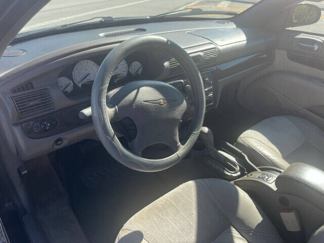2004 Chrysler Sebring  - $4,599