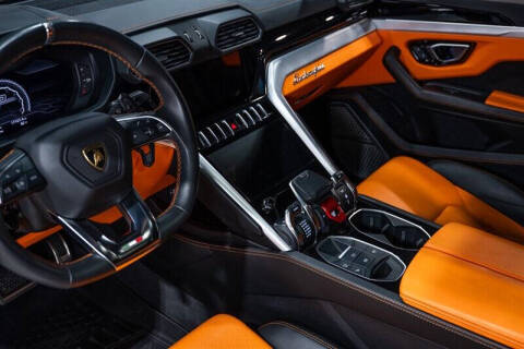 2021 Lamborghini Urus