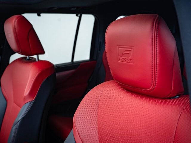 2022 Lexus LX 600 F SPORT Handling