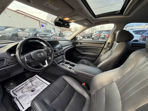 2018 Honda Accord EX-L w/Navi