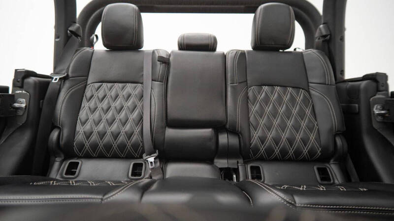 2022 Jeep Gladiator Sport S